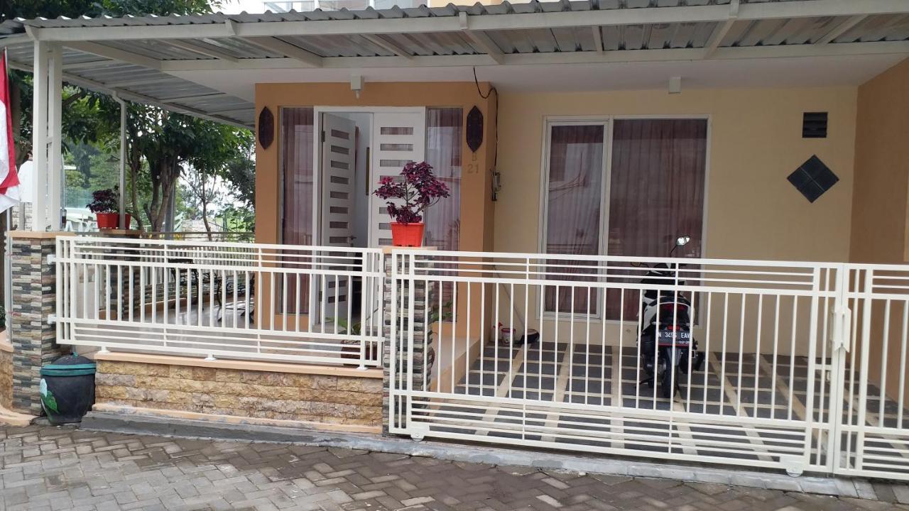 Villa Two One Exotic Private Pool Di Batu 바투 외부 사진